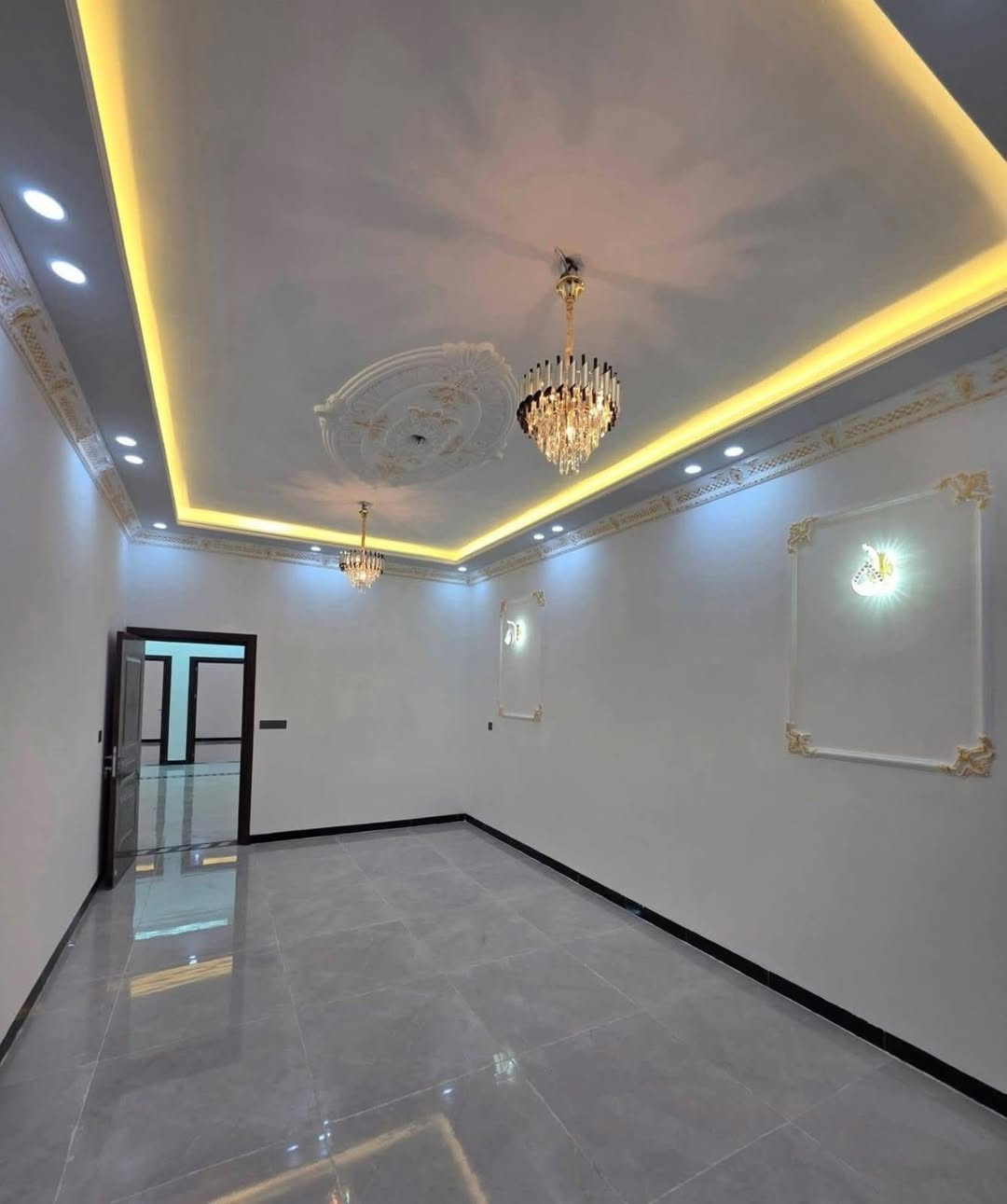 قدم لكم احدث ديكورات وارقي التصاميم احدث ديكورات جبس بورد 🏠👌
‏👈 ديكورات الجبسوم بورد 
 ‏👈 أسقف فلات جبسوم بورد
 ‏👈 قواطع جبسيه ( جدران )
 ‏👈 ديكورات شاشات 
👈 وغيرها من الديكورات
"اسعار مميزة للمساحات الكبيرة
وأعمالنا متطابقه للصور ..✅
للتواصل والاستفسار فون واتس 
***********
#الجميع
