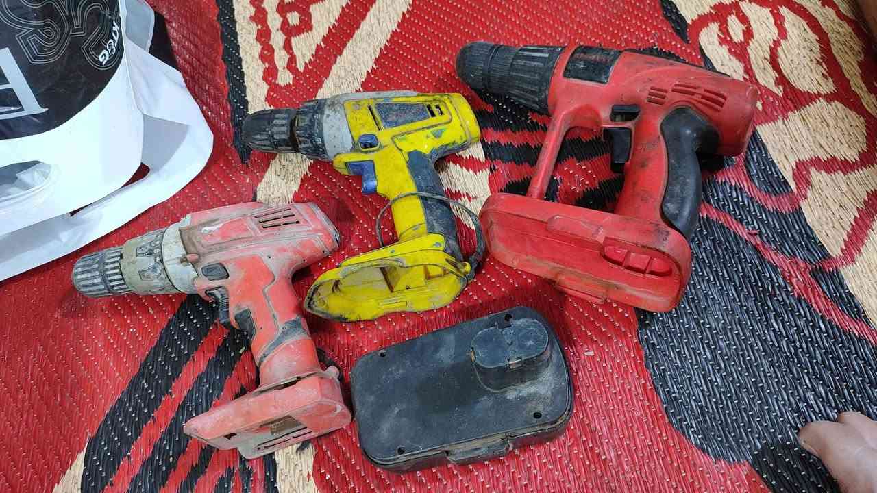 دريلات 3قطع مال تفصيخ أبيعها على وضعهن ب15الف مع التوصيل بغداد, العراق


**إذا كنت صاحب هذا الإعلان وتريد حذفه لأي سبب، رجاءا أرسل رسالة إلى الدعم الفني**