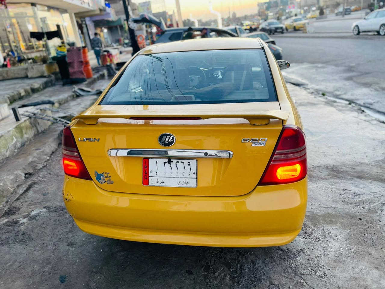 ليفان موديل 13 هيا غرامات صفر كشنات جلد فول بس كير عادي ماكينه شرط لا صرف ولا نفخ تدفئه تبريد سياره جاهزه مال شغل اي ضرر ما ابيها السعر 48 وبيها مجال بسيط الاتصال على الارقام ***********)***********
