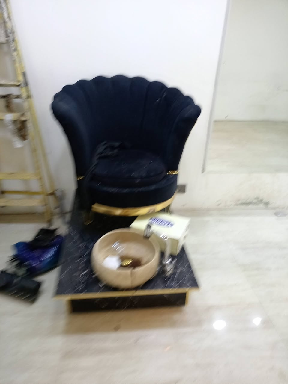 للبيع بغداد *********** عنوان حي الجامعة
