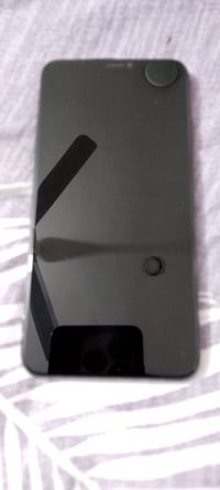 X max للبيع بدون بورد الجهاز جداً نظيف اتصال 07740882334