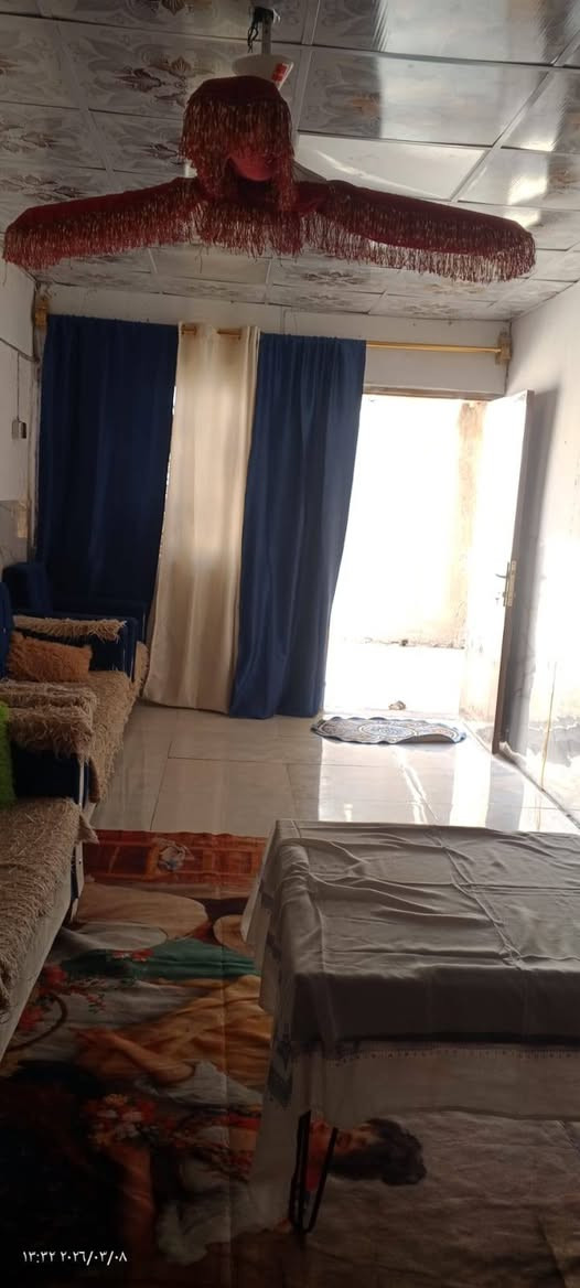 سلام عليكم بيت تجاوز ام الكبر الغزلان مساحه 100.... السعر 28 وبي مجال الرقم/***********
