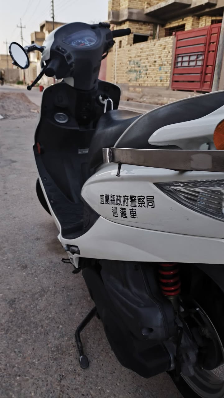 سلام عليكم دراجه كامكو في تو موديل 2019 محرك 150 ماشيه 9الف دراجه زيور مامتعوبه فول مواصفات كامره شغاله دي فيار شغال صاله 15 يوم من طالعه من ربه ختم واحد وياه محرك كفاله عامه من كلشي مكينه كلجات كفرات سعر خاص او عله رقم *********** مكاني رفاعي
