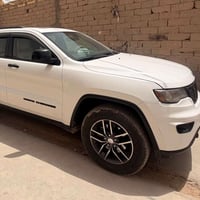 جيب لاريدو موديل 2018 سعره240$ 07808192465