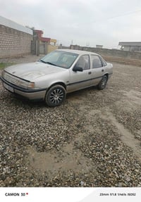 فكترا • ١٩٩١ • ١٨٠٠ سي سي