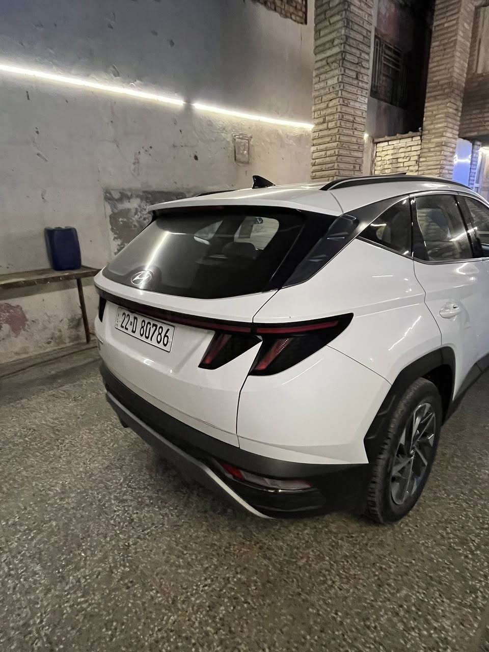 توسان 23 خليجي  مكفولة من الصبغ والتبديل رقم انگليزي السعر 21الف  وبيها مجال  سيارة جديدة  

‭0773 419 7960‬
