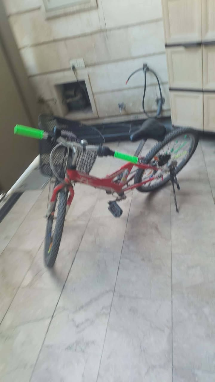 قيم واخذ مكانهن بغداد زيونه ***********
