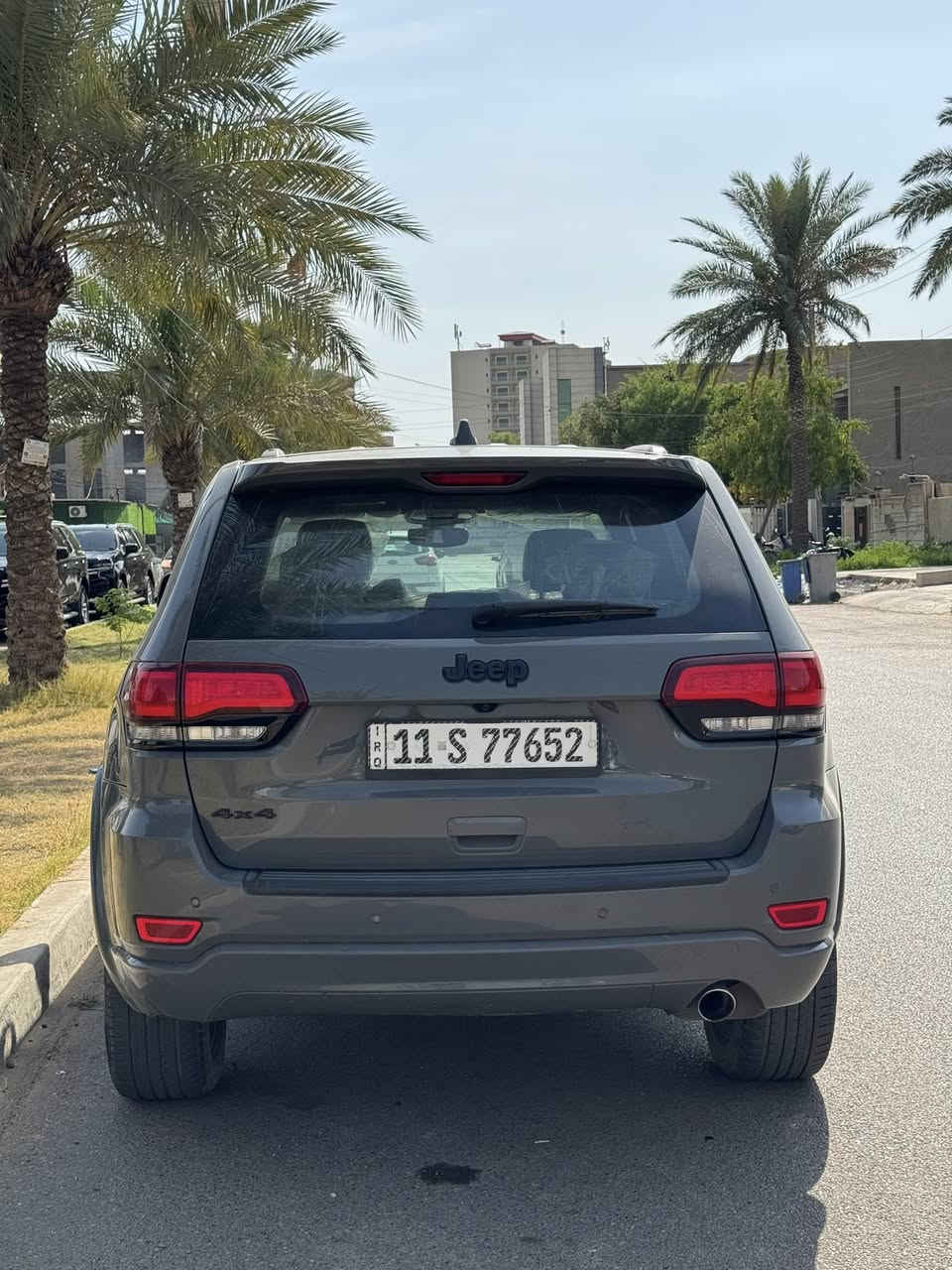 جيب موديل 2020 امريكي بلاك توب
حادثه بجم وتصليح كلش منتاز 
سياره مابيهه اي نقص تبريد انجماد 
موصفات هواي بيهه  لون اسمنتي مميز وبيهه تضلل كامل السياره
باسمي تمويل مباشر سعرهه 188 ورقه وبيهه مجال بسيط مكاني السيديه ***********
