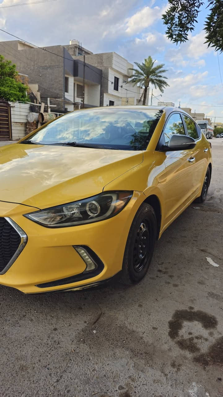 السلام عليكم
النترا موديل 2017 مكينه 2000 دوش كير AT  مضاف عليها منضومه غاز بجم كبس كاملة من كلشي اي نقص ما بيهة فول ما عدا الفتحه رقم بغداد  تحويل مباشر بسمي  حادث غرق  واصل  للدوسة المكان بغداد الدورة شارع 60 
السعر / 128 وبيها مجال بسيط 
***********
