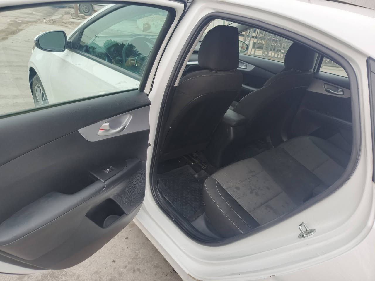 فورتي 2024 معوقين ذي قار وكاله ثاني يوم سعر 140 حادثه جاملغ اوبنيد باقي سياره  كفاله بارد واشخوط اوصبغ صور الحادث موجوده ماشيه 15 الف موصفات Lex محرك 2000 دوش الهاتف ***********
