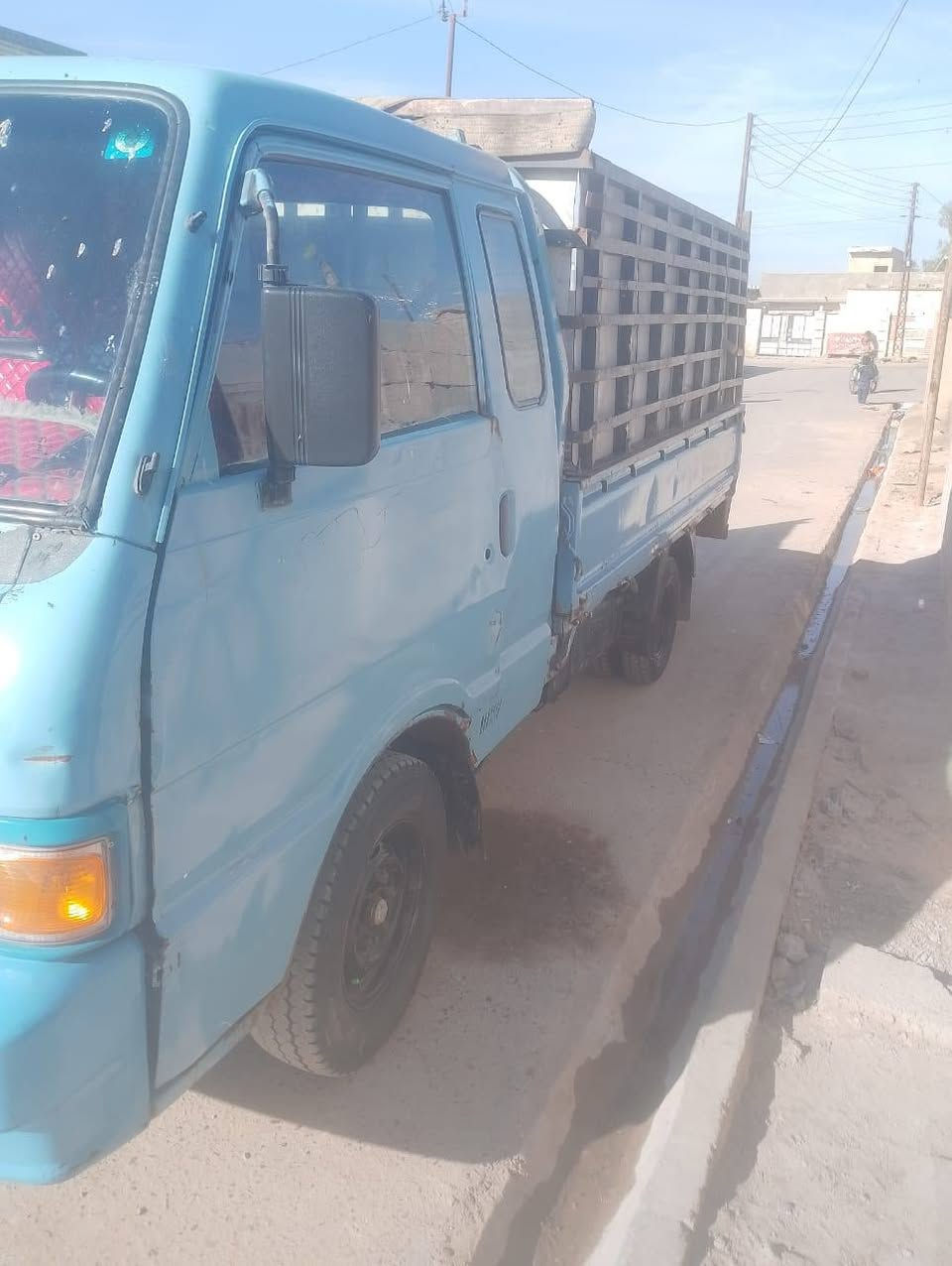 البيع كيه 96 رقم نكليزي تحويل ثاني يوم سياره جاهزه الشغل تخم تاير دوشمه جديد الموقع بغداد المعامل ***********
***********
