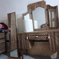 غرفة نوم • للبيع