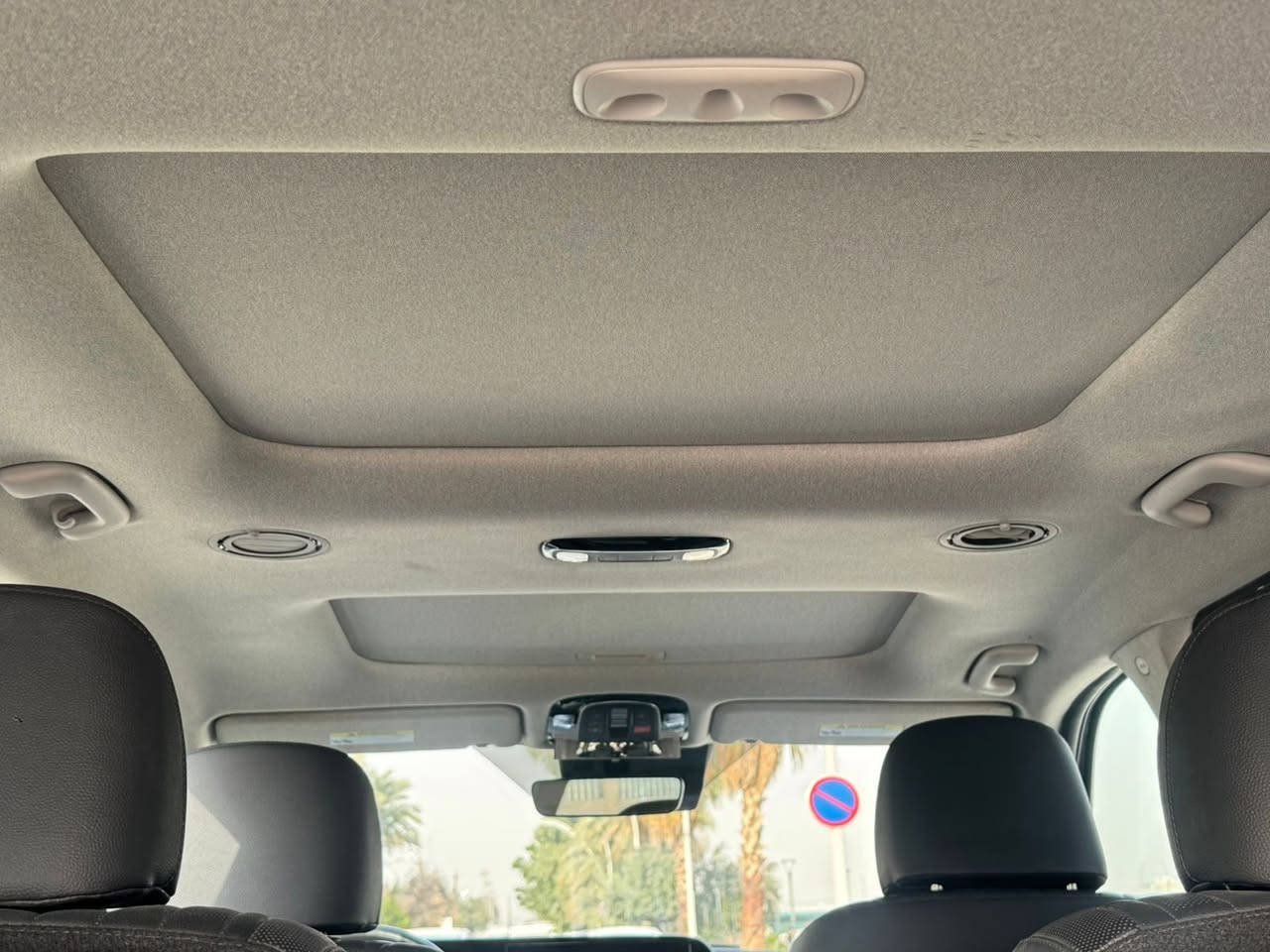 السلام وعليكم
هونداي بلسايد (كلگرافي) 

موديل 2024 

السياره بيهه جاملغ  وباب صبغ كفاله عامه صور الحادث بلمنشور 

رقم بغداد السياره ماشيه 14 الف 

السعر :300 وبيهه مجال بسيط 

اللاتصال *********** 

فول فول مواصفات 1/1

حجم المحرك : 3800 / 6 سلندر

عدد المقاعد 7 راكب 

فتحة سقف عدد (2) (بانورما)

سقف كنــــتارا

تتقدم وترجع بريمونت

شاشة عرض داتــــاشــــو

كيج الكــــتروني 

انــــارة دشبول وأبواب محيطيه متعددة الألوان 

بصمة ابواب

بصمة تشغيل 

تشغيل عن بعد (𝐑𝐄𝐌𝐎𝐓𝐄 𝐒𝐓𝐀𝐑𝐓)

شاحن هاتف لاسلكي

شاشة دشبول ديجيتال

سماعات هارمان كاردن عدد 16

عداد كاميرات 5 

كاميرا 360

كاميرا امامي

كاميرا جانبي

كاميرا خلفي

شفتات استيرن

هاند بريك بصمة

اوتو بارك (𝐀𝐔𝐓𝐎 𝐏𝐀𝐑𝐊)

اوتو هولد (𝐀𝐔𝐓𝐎 𝐇𝐎𝐋𝐃)

اوتو ستارت (𝐀𝐔𝐓𝐎 𝐒𝐓𝐀𝐑𝐓)

اوتو ستوب (𝐀𝐔𝐓𝐎 𝐒𝐓𝐎𝐏)

رادار 360

رادار امامي (تحديد مسار)

رادار جانبي  (نقاط عمياء)

رادار خلفي (التحذير من الاصطدام)

حساسات 360

حساسات امامي

حساسات جانبي 

حساسات خلفي

نظام (𝐒𝐌𝐀𝐑𝐓)

نظام (𝐒𝐏𝐎𝐑𝐓)

نظام (𝐂𝐎𝐌𝐅𝐎𝐑)

نطام (𝐄𝐂𝐎)

كشنات (𝐕𝐢𝐩)

كشنات مساج

كشنات جلد 

جميع كشنات كهربائي

كشنات خزن+ميموري 

كشنات تبريد امامي وخلفي

كشنات هيتر  امامي وخلفي

تحكمات استيرن

استيرن هيتر

تبريد لمس

تبريد مركزي 

صندوق شفط كهربائي 

لايتات (𝐋𝐄𝐃) لید عدسة زينون 

بكلايتات (𝐋𝐄𝐃) لید

 ويل كروم.  ***********
