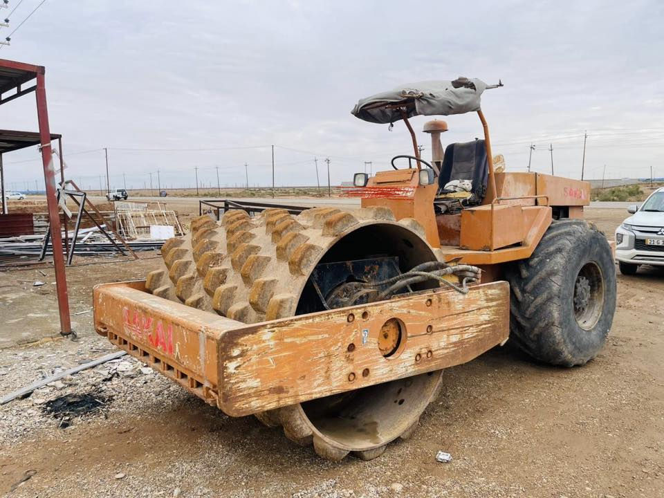 حادله للبيع مكينه كمنز 102 جاهز من كل النواحي مضخات هزاز مكاني ديالى بلدروز
***********
