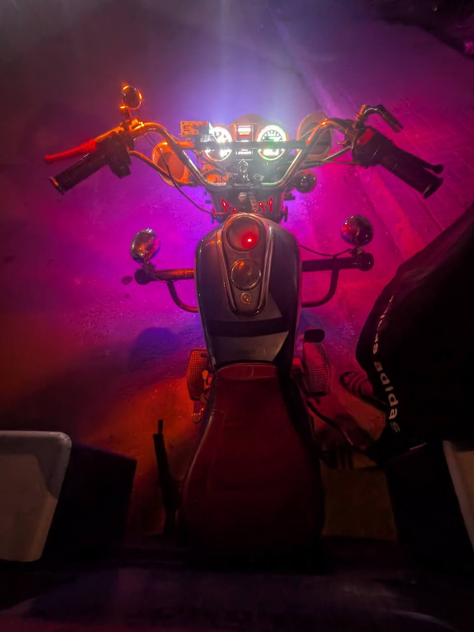 سلام عليكم ستوته23 تلث براغي مرقمه وسنويه تجي وتشوف كلشي ما بيه تسوق وتشوف كهربائياتها  كلشي  ما بيها 2600بيها مجال مو فارغ مدرسه سادس


**إذا كنت صاحب هذا الإعلان وتريد حذفه لأي سبب، رجاءا أرسل رسالة إلى الدعم الفني**