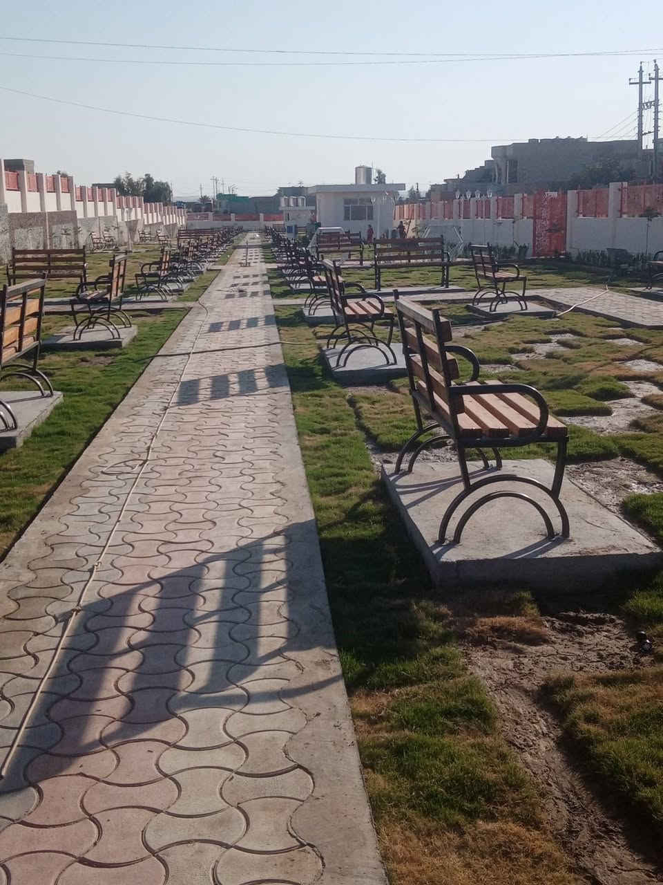 السلام عليكم حداده الاخوين
حداده أبواب وشبابيك وكافة أنواع حديد و منارات 
العراق موصل صناعه الكرامه
التواصل ***********
***********

