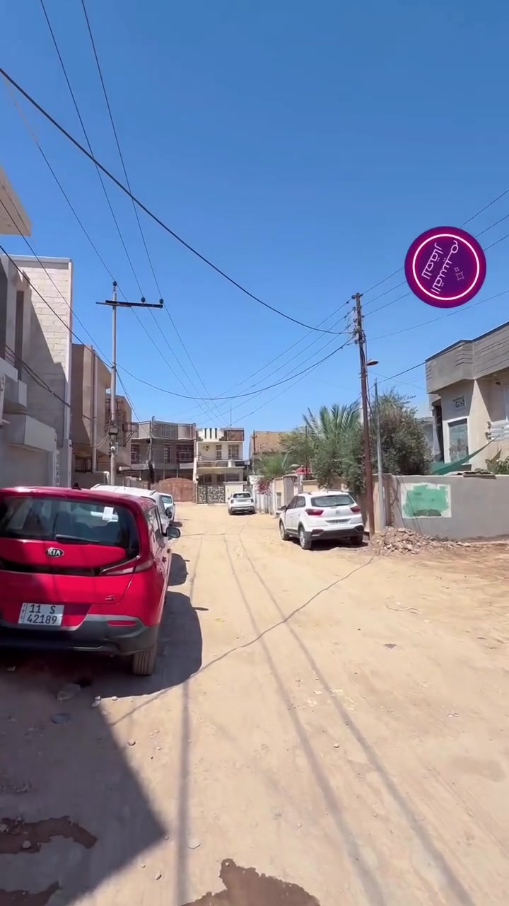 قطعة ارض للبيع في الديوانية في ام الخيل الثانية قرب شارع المسبح 
المســاحة 193.5م
الواجهة 7.75م
العمق 25م
السعر 165
مراجعة مكتب القسيم /ام الخيل شارع السايدين قرب مجمع الحسناوي

‭0785 399 6723‬

‭0780 958 4788‬
