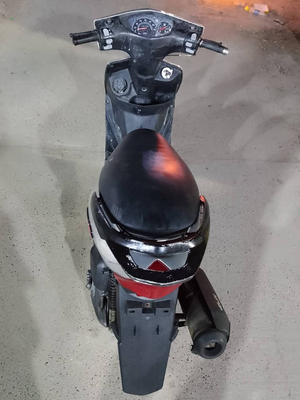 السلام عليكم دراجه ماكس جيتي ار للبيع الدراجه شغالة  هورن لايت اشاير دشبول كهربائيات كلها شغاله سعر 375 وأبيها مجال حك جيتك مكاني بغداد شراي بيك خير وتدلل اتصل على الرقم ***********
