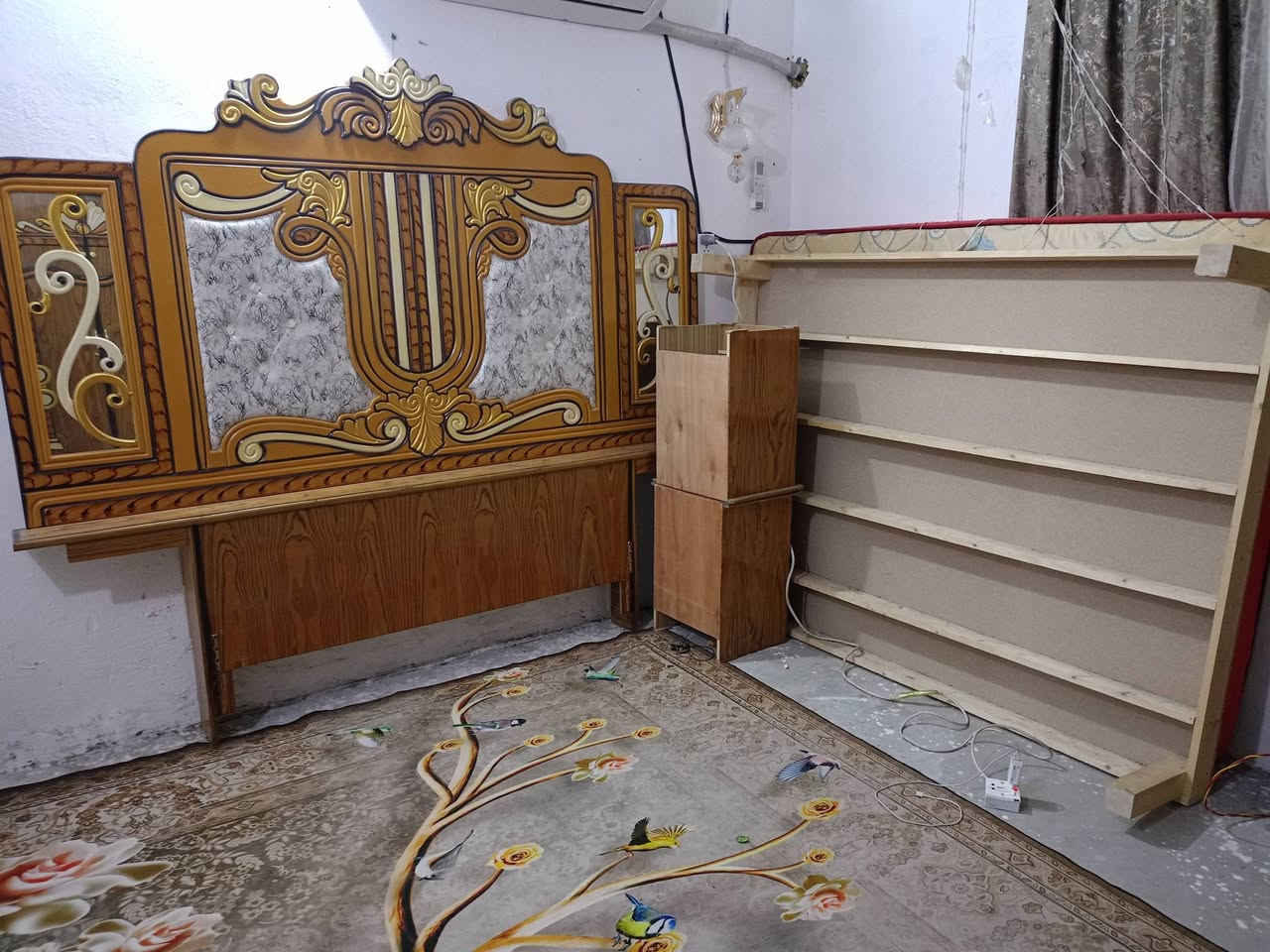 لام عليكم غرفه للبيع السعر خاص نظيفه جديده ***********
