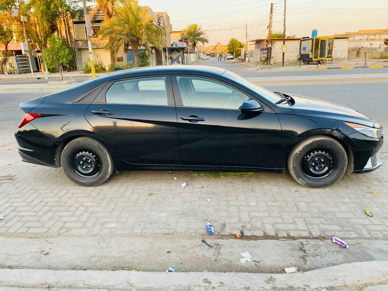 السلام عليكم 
بدون مراوس بدون اقساط 
النترا موديل 2021 وارد امريكي حادث فقط البنيد مبدل بدون دواخل  مكفولة الشواصي واللغود وكل الدواخل وصور الحادث بلمنشور واكو فديو بداخل المنشور كلشي واضح بي  وبيهة مكانين بارد فقط
مكفولة شرط السونار بسم شركة تريد وكالة تحويل اني حاضر  ماشية 75 ميل المواصفات نص مواصفات شاشة كار بلي كامرة دوارة حساس اطارات اطفاء المحرك اثناء الوقوف انظمة قيادة ثلاث وضعيات نورمل سبورت ايكو سمارت ام الرادار توقف ذاتي لمنع التصادم محرك وكير مكفولات السيارة مابيهة كل نقص استعمال شخصي سعرهة مال موديل 19 
السعر 118 ورقة وبيهة مجال حق الجية واتحدة واحد يلگي بسعرهة ونفس الحادث فقط قطعة وحدة بدون دواخل المكان بغداد البياع 
 متوفر واتساب *********** بغداد, العراق
