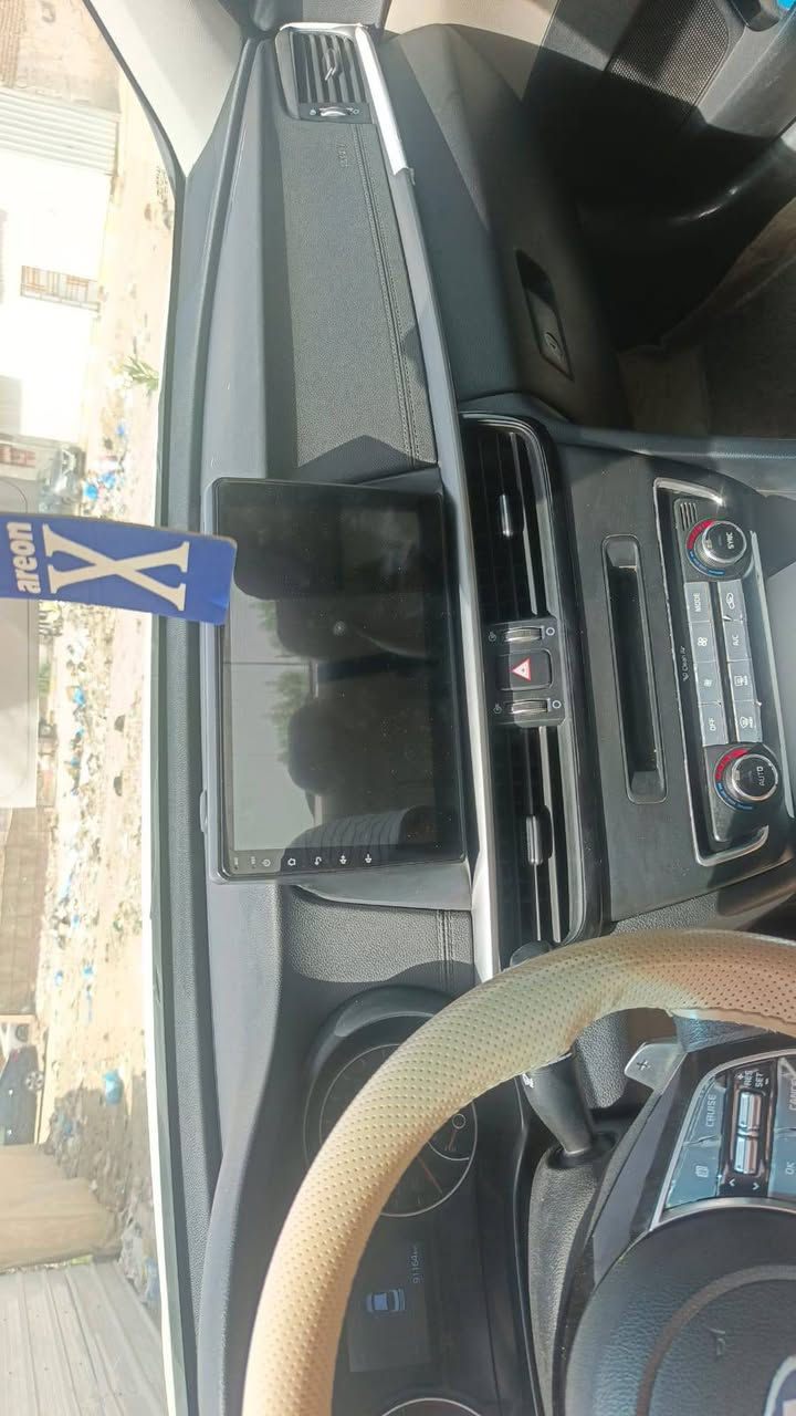 سلام عليكم اوبتيما مديل 2020 خليجي كفاله عامه السعر 195 بيه مجال قليل 
***********
