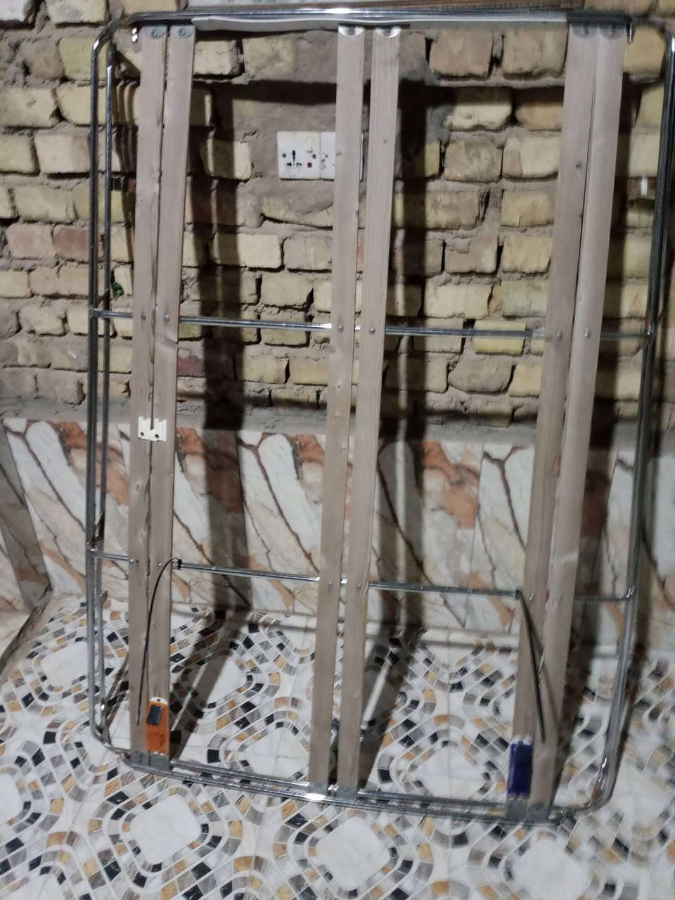 سيبايه علي الحداد نضيفة جداا لا ضربة ولا ملحومة ولا مكسورة  للبيع مكاني كوت زين القوس ***********
