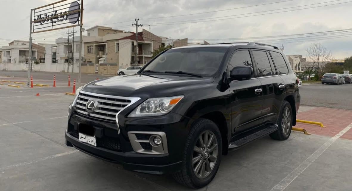 ئۆتۆمبێل: Lexus lx570 2011 

سەیارەکی زۆر خاوێنە 
گێڕ و مەکینەو کارەبایاتی بەشەرت 
 
ســــعر $ یەک کۆمێنـت بکە راســـتەوخۆ بــۆ دێـــت🟢

مەکینەی نەکرایتەوە 
 یەک پارچە کلێری هەیە 
بێ دەعم بێ مەعجون بێ هیچ 
باقی دی سارد و کارت و هەموو شتی بەشەرت 
شکلی کرایتە ٢٠١٥

ژمارەی خاوەن سەیارە 👈: ***********
