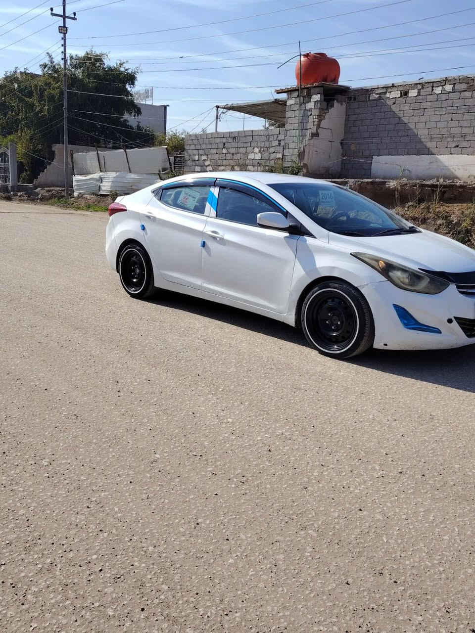 النترا 16
رقم دولي 
 اللون ابيض صدفي 
بيه تقشير كم مكان 
ابيعك احزام 
والسعر مميز 
97ورقه 
للتفاصيل أكثر 
***********
