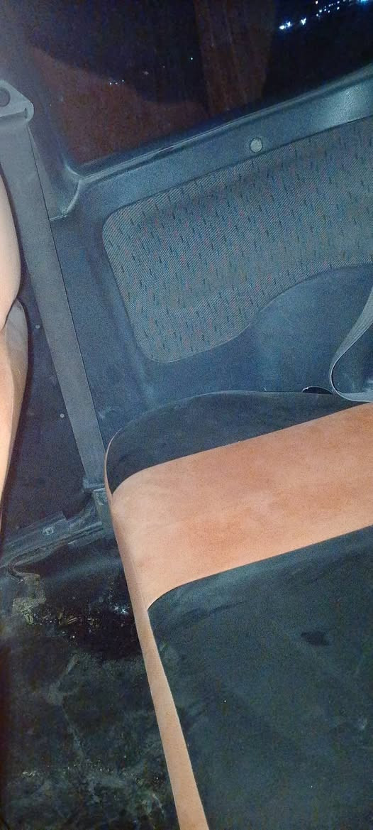 السلام عليكم هونداي النترا شرط الوكاله والتحويل ايمت متريد كير ومحرك شرط كهربائيات كلها شغاله صدر امامي خلفي جديد سياره ناعسه باور شغال غرفتها حيلل حلوه واسعه تك باب شبابيه وهم عائله مراوس وبيع حته اذا بطه مامسجل اخذ فرق او انطي شعندك نزل


**إذا كنت صاحب هذا الإعلان وتريد حذفه لأي سبب، رجاءا أرسل رسالة إلى الدعم الفني**