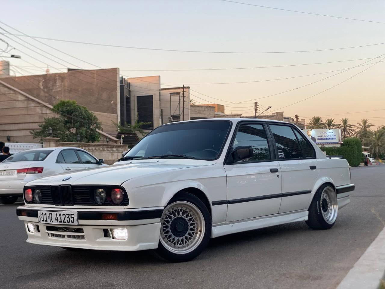 السلام عليكم 🫡
الحلال للبيع E30
السياره بيها مكينه 30دبل فانوص سكليتر كهرباء محرك بعده ب ضمان جديد كير  جاترك 7 نمر شور شفت اكسل قفل 8براغي عليها دبه اجتي باور باوبه سد وافتح جديده اكزوز تفصال 3انج عليها برمجه طلقات 🔥
السياره تبريد ثلج اي جطل مابيها ع حاله الوكاله السياره بيها 3 قط صبغ فقط تخم تاير وباتري جديد صار 3 ايام من شديته وبي ضمان سنويه هزه جديده ب اسمي تحويل ثاني يوم  منضومه زنون عالي ناصي بروجكتر بجم صليب دخاني السياره جاهزه من كلشي اي نقص مابيها والسياره قويه 💪 
صدر امامي خلفي جديد منضومه بانزين ب كامل جديده بطناش ل3
السياره احلى من صور مكاني بغداد
للاستفسار *********** بي واتساب
