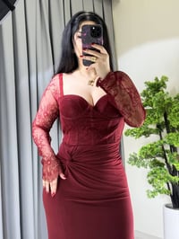 فستان • متوفر • كميات