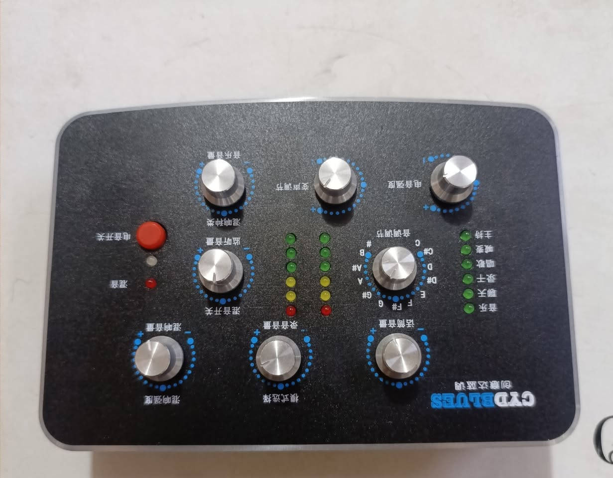 السلام عليكم مكسر صوت جديد..
 مراوس بمضخم صوت او دمام  مكاني بغداد الكماليه


**إذا كنت صاحب هذا الإعلان وتريد حذفه لأي سبب، رجاءا أرسل رسالة إلى الدعم الفني**