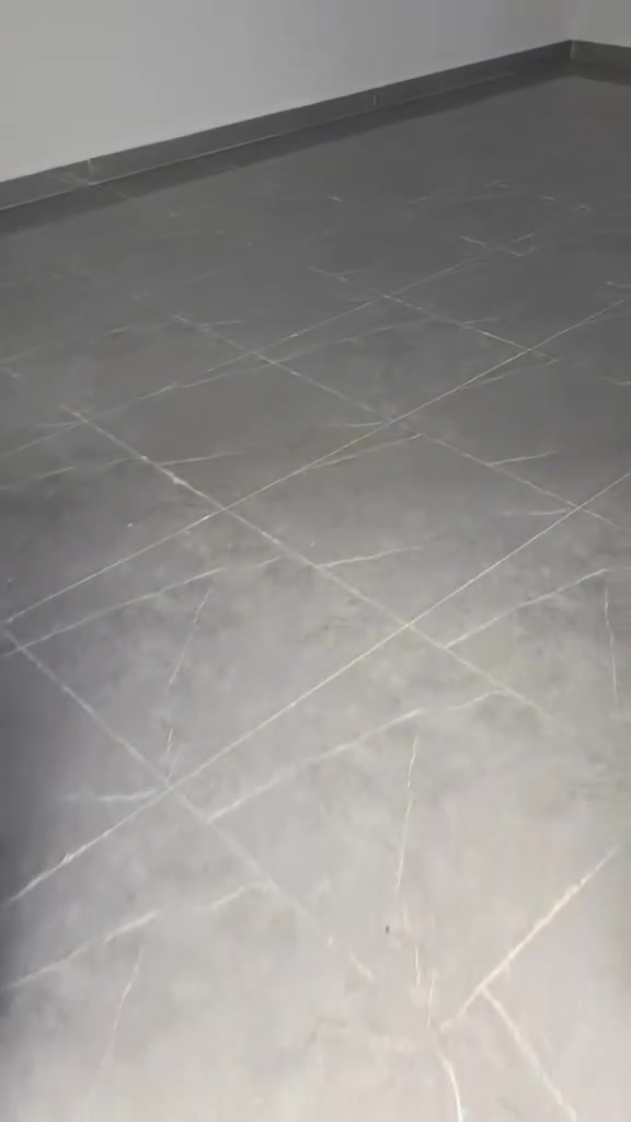 خلفة سيراميك شغل درجه اولى
متفرغ حاليا ***********
