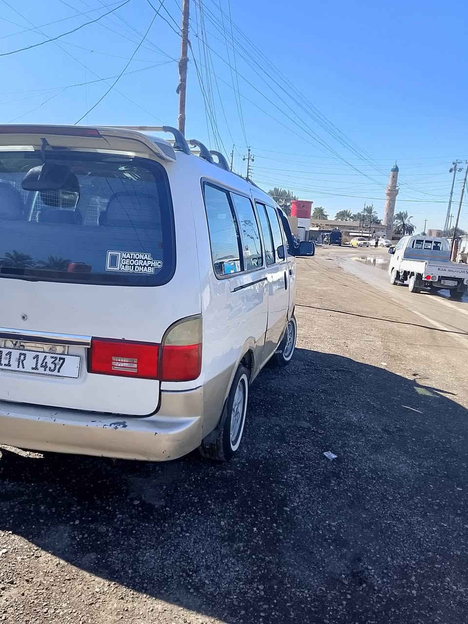 سلام وعليكم كيه بريجو موديل 2003اصل رقم دوالي بسم صديقي وجيراني محرك وكير وكسل تخم تاير باتري دينمو دوشمه صدر نص عمره ***********مكاني ابوغريب حميد شعبان سعر 87وبي مجال بصيط
