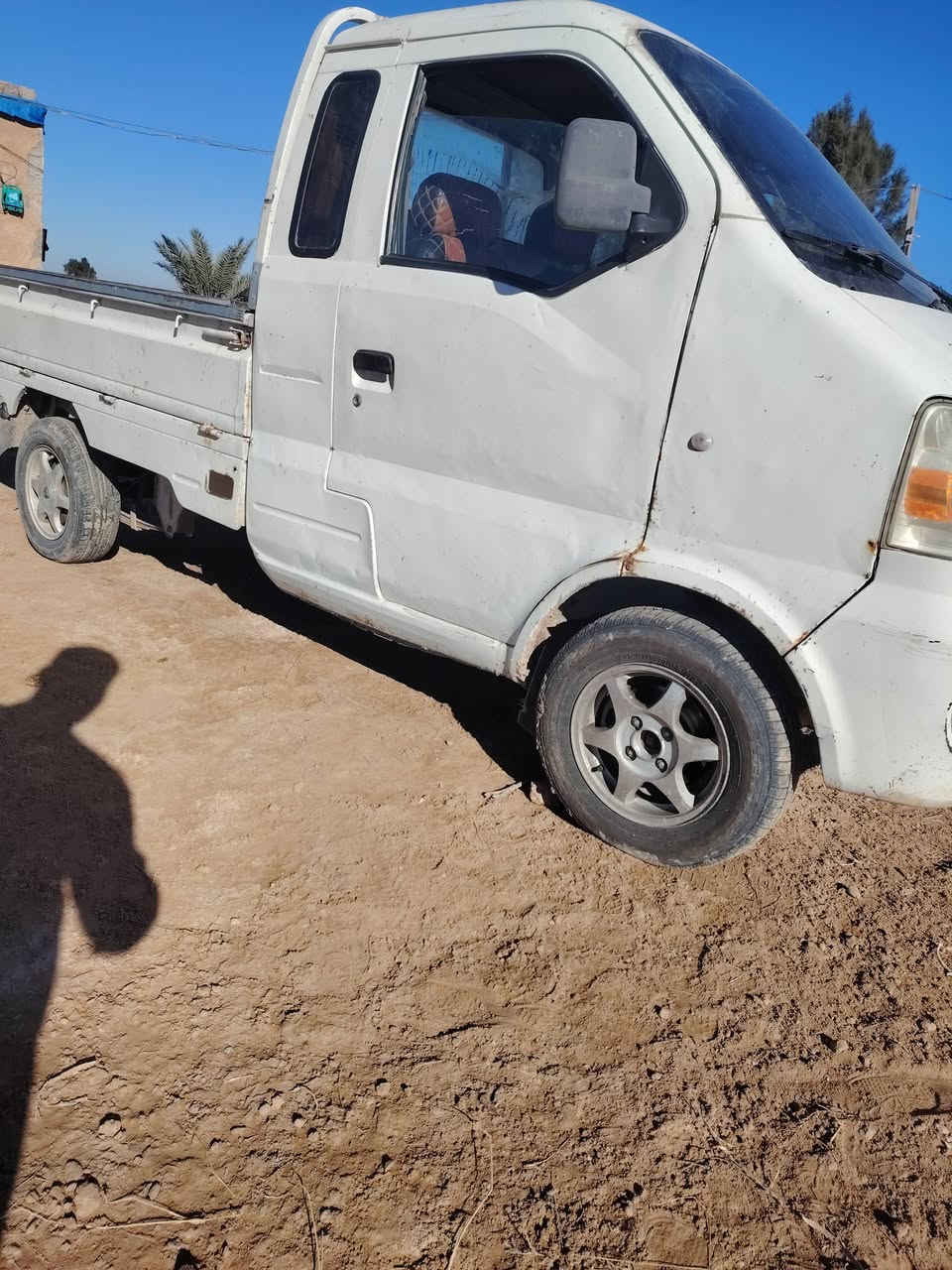 هيفه موديل 2012 أوراق اصليه كير اكسل شرط تخم تاير جديد محرك جديد السعر 20 الشراي يتصل ويدلل ***********
