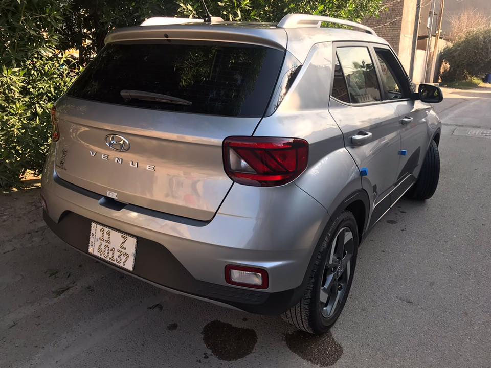 #هونداي_فينو
#موديل_2024
#مرقمة_بغداد
#دخول_جديد
#فوووول_مواصفات

  المواصفات 

1- بصمة 
 2- فتحه سقف (سلايت)
3- داخل لونين 
4- شاشه كبيرة كامرة دوارة 
5- فول  تحكم ستيرن جهتين  
 6- ويل كروم 
7- شاشة كبيرة كاربلي +اندرويد 
8- نظام انذار
9- مانع انزلاق
10- تراكشن منحدرات
11- وضعيات قيادة  
12- رادار تحذير جانبي 
13- رادار خلفي
14- رادار امامي
15- تحديد مسار 
16- مكينة 1600 دبل نوزل 
17- حمالات سقف
18- حساس خلفي
19- دبل بصمة 
 و السيارة جديدة جدا و السيارة اجمل و أحلى بكثير من الصور و الحادث خفيف صور الحادث مرفقة مع الصور 
السعر 153 و بها مجال بسيط الاتصال ***********

📍المكان : بغداد , الدورة
