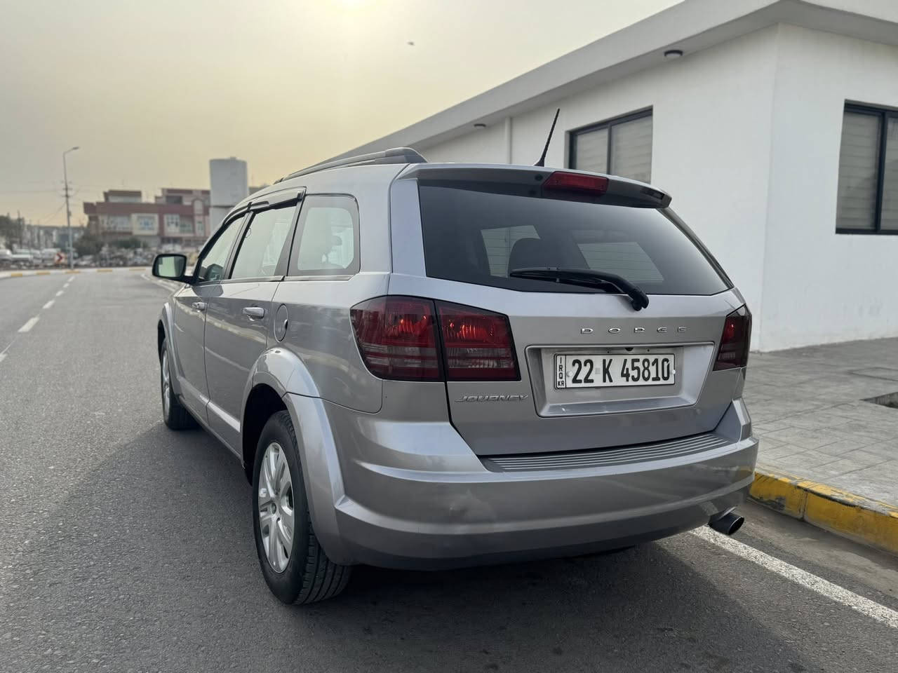 دودج جورني 2017، وارد، قوة ممتازة، سنة جديدة ورقم جديد، أربع تايرات كوري جديد، ثلاث قطع سبوغ، جناح جانبي، ايرباگ سكان، ويا دجبل. السيارة نظيفة وجاهزة للاستخدام، ما تحتاج ولا
٤ سلندر
٥ كوشين
***********

دۆج جۆرنی ٢٠١٧ هەزەی نوێە سەنەوی نوێ رەقەم نوێ چوار تایەی کۆری لەسەرە ٣ پارچە سبوغ لەگەڵ شانی لای سەکن ئیرباگ سوکان لەگەڵ دەژبول
٥ کوشین
٤ پستن
سعری ١٢٠ وەرەقە
