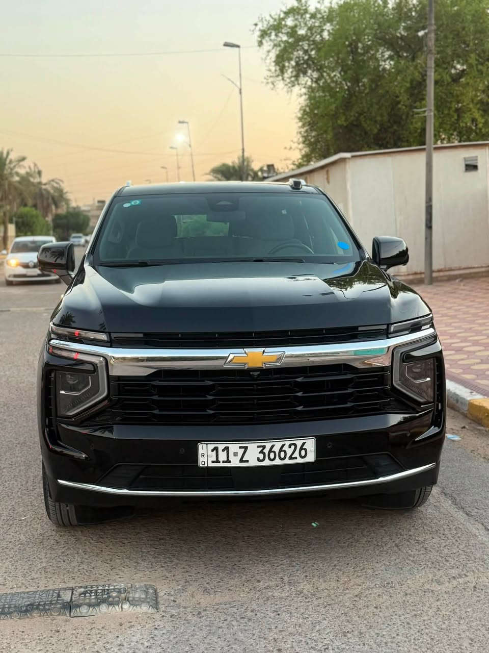 السلام عليكم تاهو LS موديل 2025 بيه سريع 532 ورقة رقم بغداد بسمي هزه وسنويه جديده مكفوله كفاله عامه ماشيه 28 الف كيلو سياره جديده على وضع الشركة للاستفسار *********** السعر 532 ورقة مكان بغداد بيع فقط
