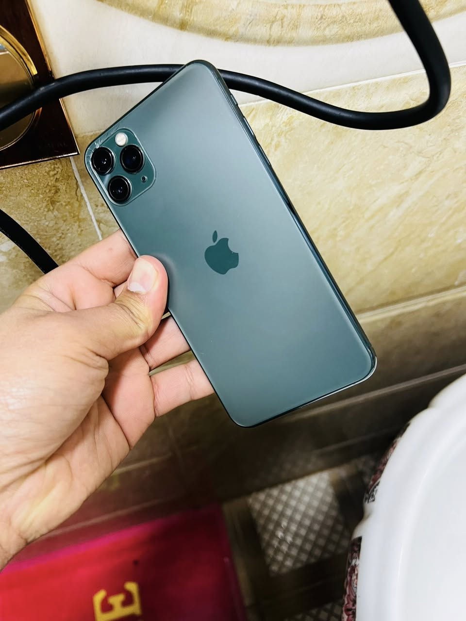 السلام عليكم
11 برو ماكس 
بطاري 100 مبدل اصلي
شاشه مبدل اصلي 
نموذجm
ذاكره 256
نضيف حيل
السعر 270
260 
وبيه مجال
ويرهم مراوس بهونر اكس 9 بي 
سي. 
دي


**إذا كنت صاحب هذا الإعلان وتريد حذفه لأي سبب، رجاءا أرسل رسالة إلى الدعم الفني**