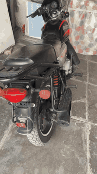 سلام عليكم دراجه بوكسر اروق مديل 2023 دراجه خير من الله 1300وبيها مجال حك الجيه***********
