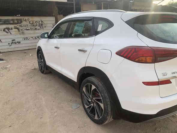 السلام عليكم للبيع توسان 2019

خليجي فول عده الفتحه

بصمه
بصمه ابواب
كشن كهرباء
شاشه كبيره
تحكم ستيرن
شاحن لاسلكي
محرك 2000 دوش

كير ومكينه وصدر وتايرات وتبريد فول وخير من الله

الصبغ بيه مكانات ابيع عام وسونار موجود ويا صور

رقم أربيل دولي تحويل ثاني يوم

السعر 148 وبيه مجال بسيط

العنوان بغداد العامريه شارع البصره

***********

*********** بي واتساب
