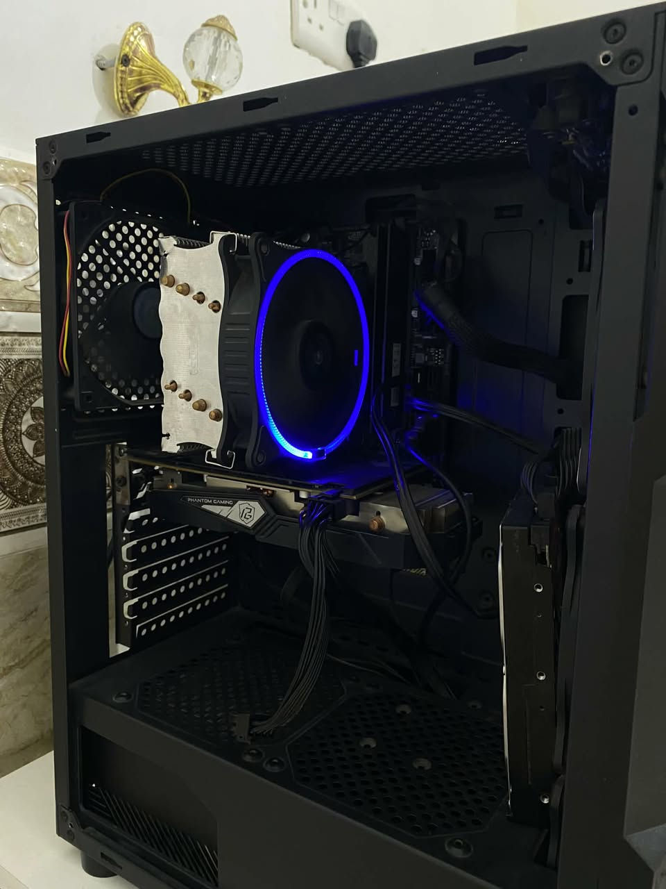 بسم الله السلام عليكم يوجد كيس للبيع :
المعالج i3 الجيل العاشر
رامات 16 dde4
كرت كرت الشاشة rx 590 8gb
بور سبلاي 550w
الهارد 120 ssd و 500 hdd 
السعر 600 وبي مجال 
مكاني الفلوجة ويوجد توصيل جميع المحافظات 
للتواصل خاص او عل رقم الهاتف ***********
وتحياتي للجميع ❤️
