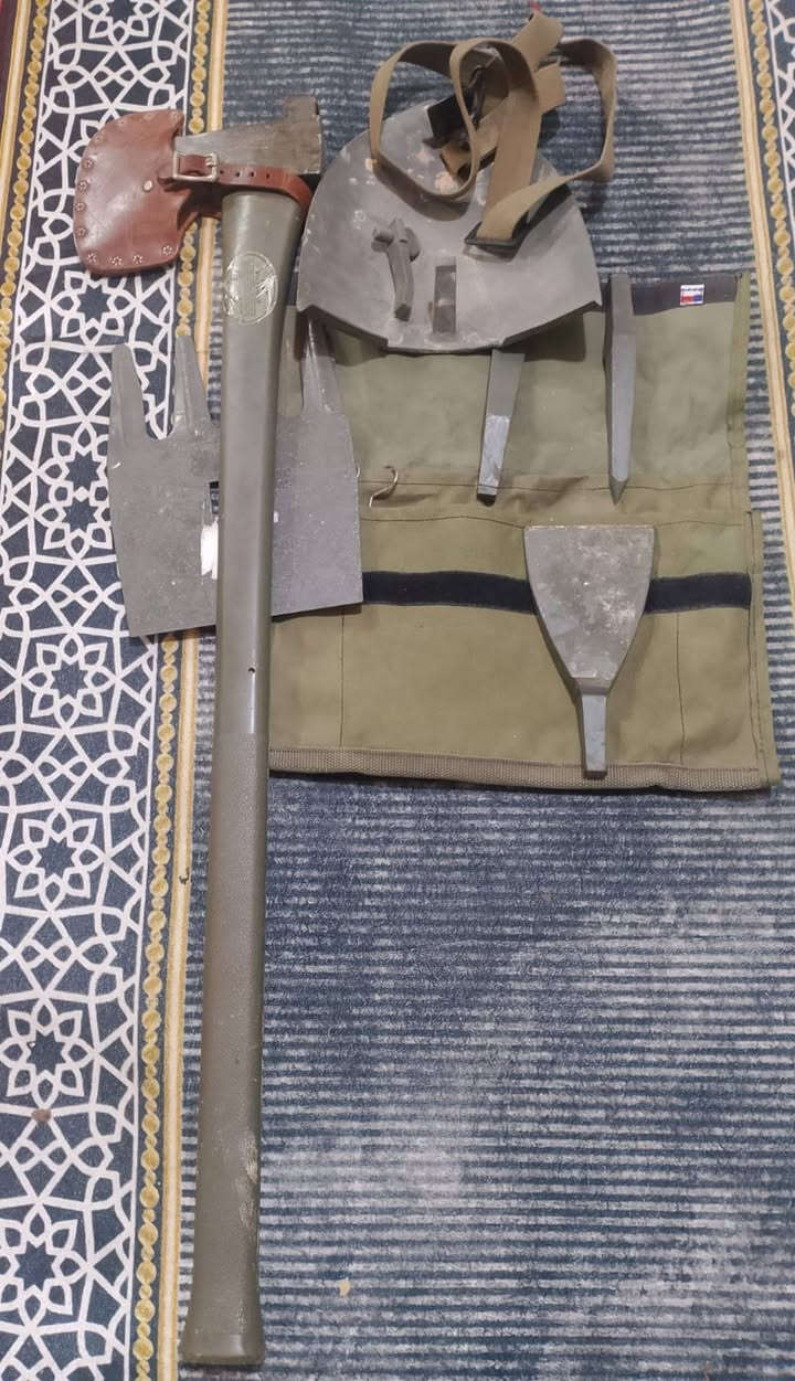 طبر امريكي اصلي
وحد كامل ملحقاته سعره ١٥٠ قفل 

وحد بس الكراب مالته سعره ٨٠ قفل 

ما عندي توصيل


**إذا كنت صاحب هذا الإعلان وتريد حذفه لأي سبب، رجاءا أرسل رسالة إلى الدعم الفني**