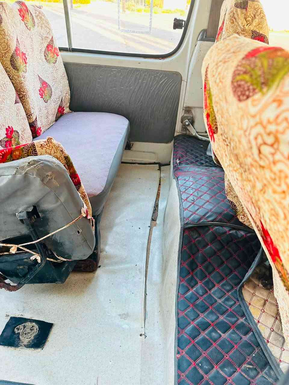فتون حره ٢٠١٥  رقم بغداد
سنويه ٢٠٢٨
كير مكفول محرك مكفول اكسن حداديه سياره جاهزه ونضيفه 
السعر ٦٥
الشراي يخابر ويدلل

***********
