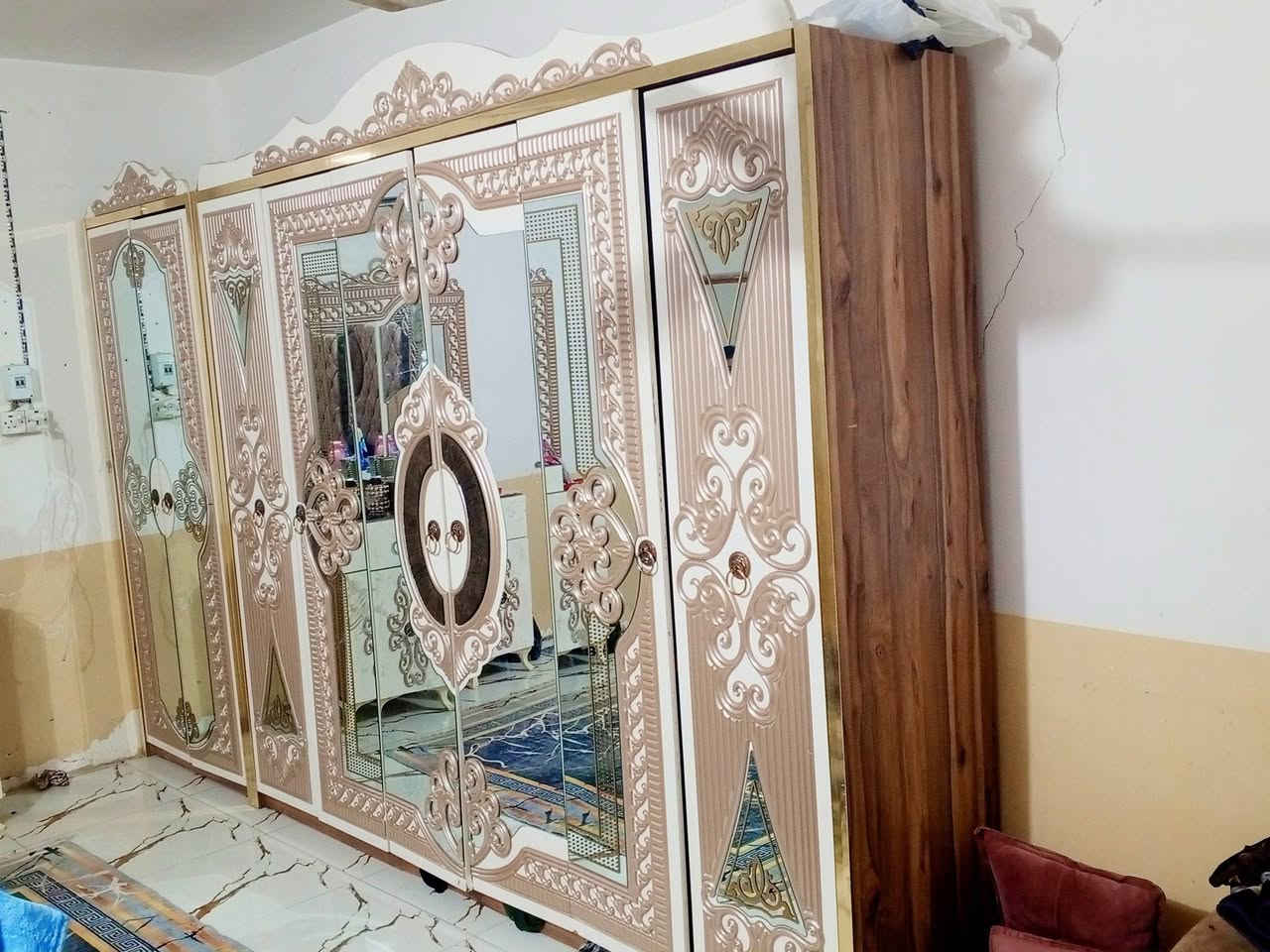 غرفه تركي للبيع بس الميز عوزه مرايه
وتجي تشوفها قبل لا تشتري ب 675 وبيها مجال


**إذا كنت صاحب هذا الإعلان وتريد حذفه لأي سبب، رجاءا أرسل رسالة إلى الدعم الفني**