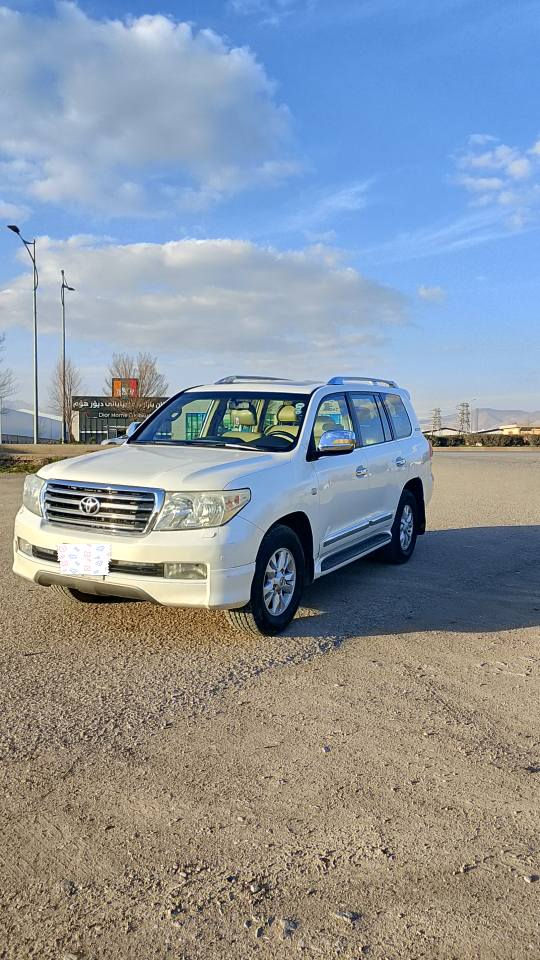 مۆدێل 2008مواسەفات لێگزز سلاید 
تەنها یەک پەڵەی بچووک بۆیاغ *********** السليمانية, العراق
