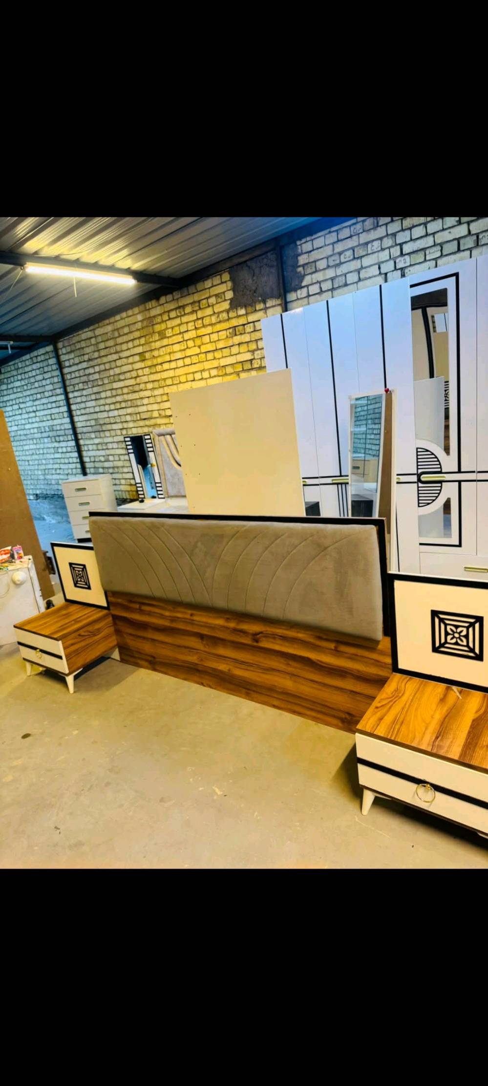 غرفة تركي نضيفة كاملة ٥ قطع بغداد حسينية 