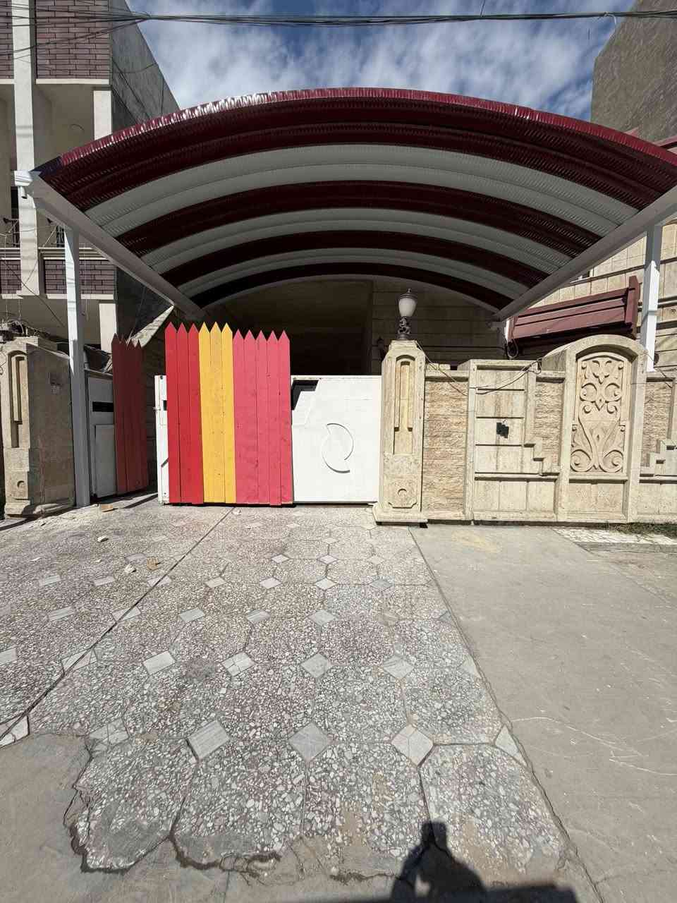 جانب من عملنا في حي الجامعه تم انجاز السقيفه ونشكر كادر شركه دجله  ومن ألله التوفيق سعر المتر (22)🥰
***********
***********
