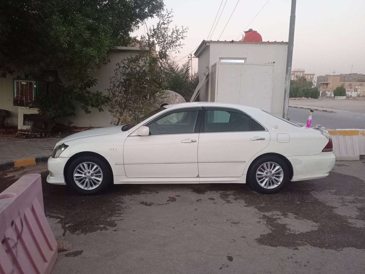 شاهينه كصه قماره رقم بغداد قرار 48 موديل 2007 شاصي 80 بسمي سياره 3 دكم
سعر 135  بيع و.  مراوس 

***********
