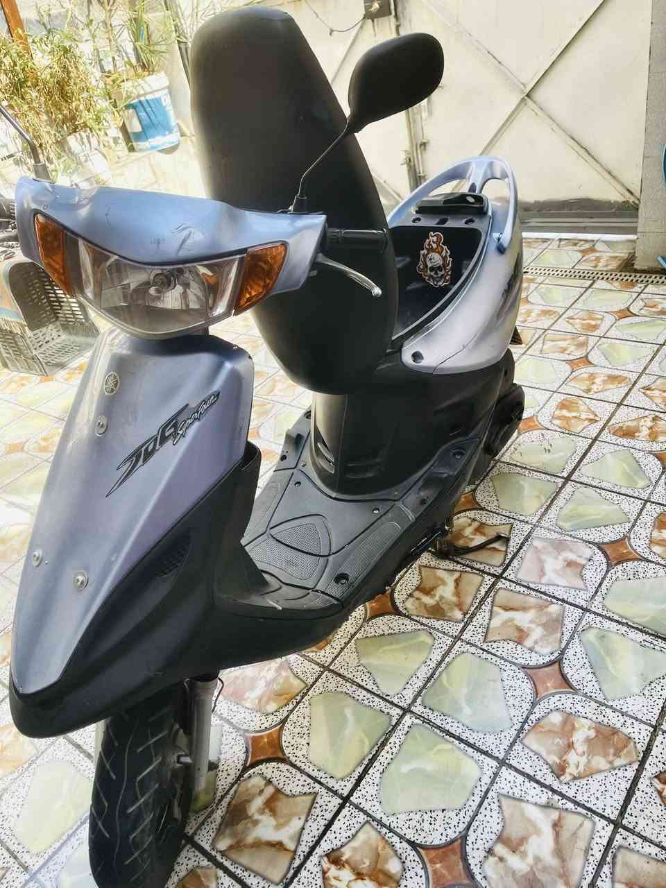 سلام عليكم ماكس قچمة محرك مرة وحدة مفتوح علة ايدي خرسه سلف هندر كهربايات دبلات كاها جديده شلعه دراجة مال جناي وعلي ماموكفتني فول تايرات زوج جدد مكان العبيدي الاشهداء الثانية رجاء بس وتساب او اتصال رجاء السعر ٤٠٠ (***********)
